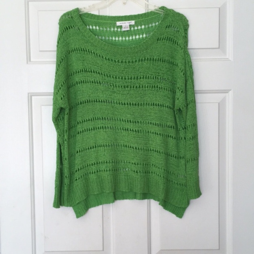 Beautiful green open knit sweater, size Large